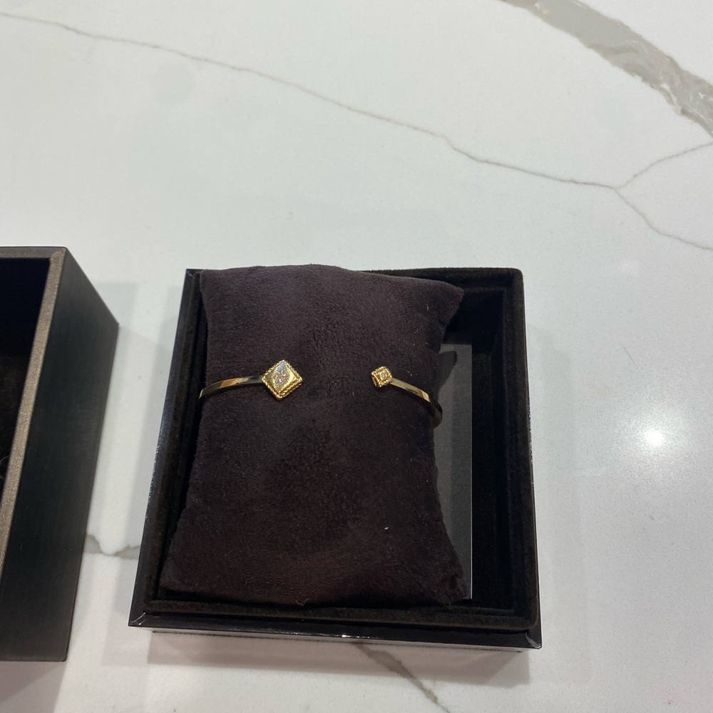 Roberto Coin gold cuff bracelet